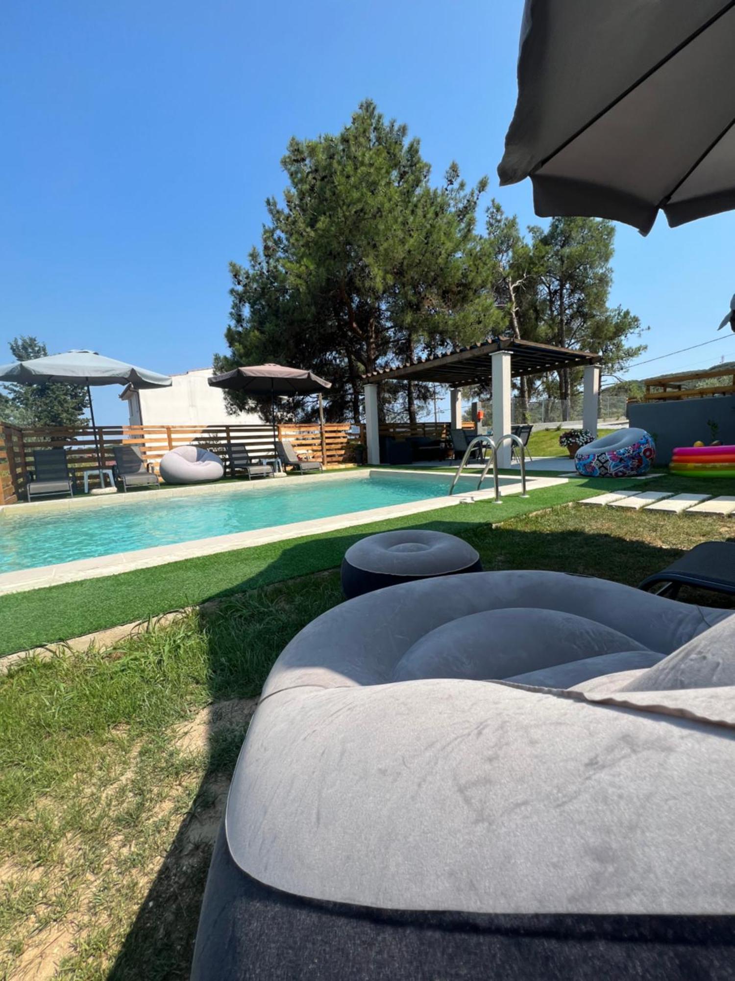 Privileged Villa Néa Péramos Exteriér fotografie
